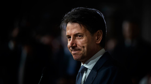 İtalya Başbakanı istifasını açıkladı
