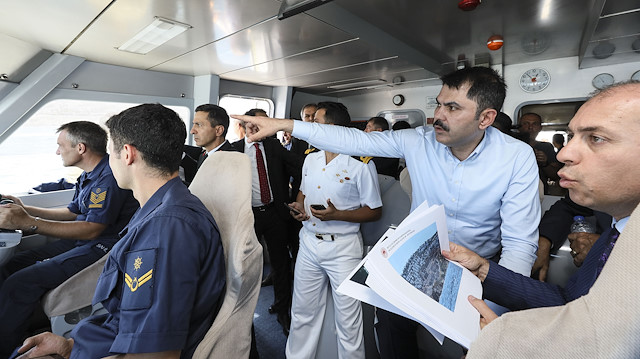 Çevre ve Şehircilik Bakanı Murat Kurum, Bodrum'daki koylarda incelemelerde bulundu.