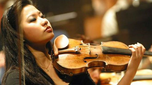 Award-winning American violinist Sarah Chang