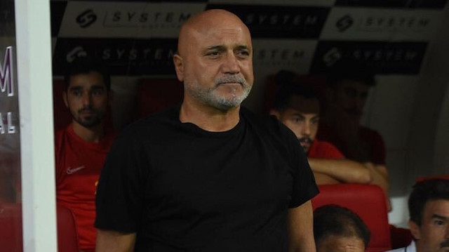 Hikmet Karaman yönetimindeki Kayserispor, yeni sezondaki ilk puanını 2. haftada aldı.