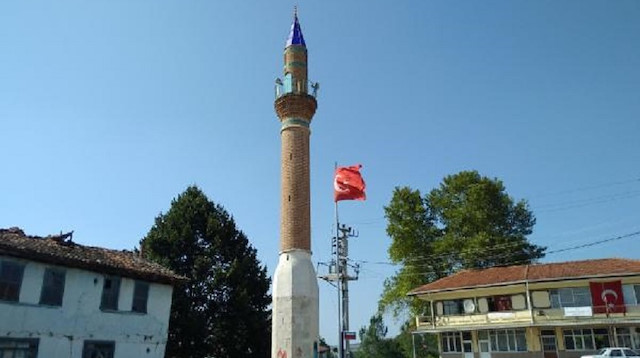 Hasanpaşa Mahallesi'ndeki camisiz minare. 
