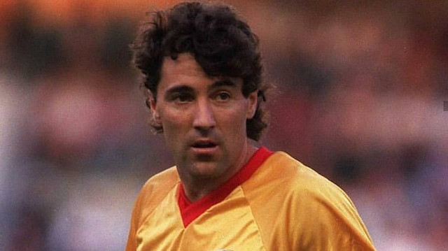 Dean Saunders 1995 yılında 1 sezonluğuna Galatasaray forması giymişti.