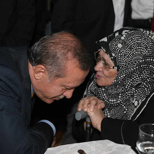 Türkiye'nin acı günü: Şule Yüksel Şenler vefat etti