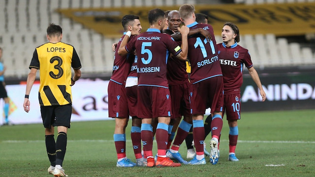 Trabzonspor, AEK'yı ilk maçta deplasmanda 3-1 mağlup etmişti.