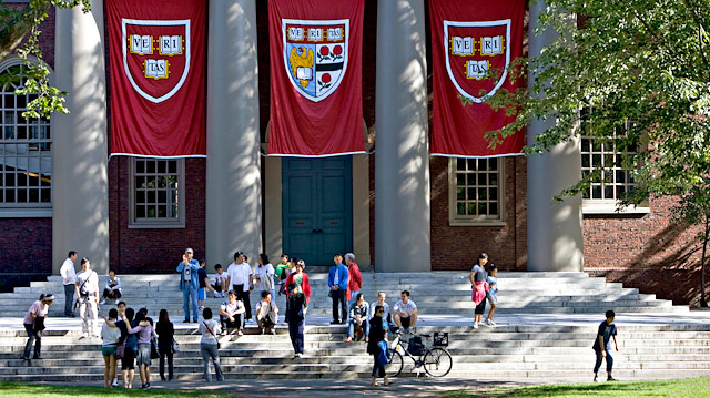 Harvard Üniversitesi.