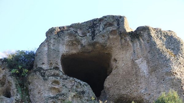  Tekkeköy Mağaraları Arkeoloji Vadisi.