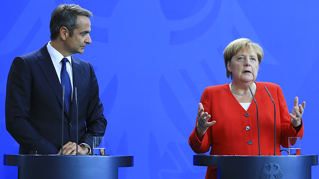 Almanya Başbakanı Angela Merkel ile Yunanistan Başbakanı Kiriakos Miçotakis