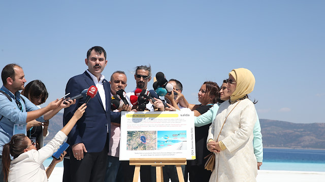 Emine Erdoğan'dan Salda Gölü'ne yerinde ziyaret