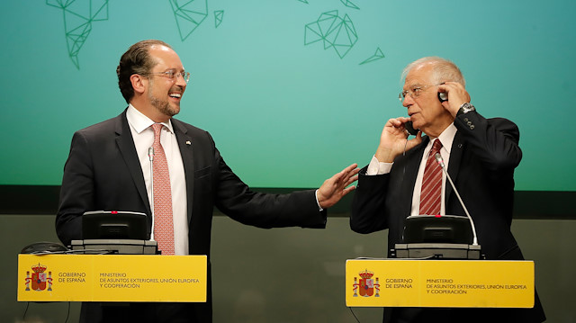 Spanish Foreign Minister Josep Borrell and Austrian Foreign Minister Alexander Schallenberg