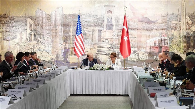 روس: تركيا تتمتع بمكانة اقتصادية للشركات الأمريكية أكثر من الصين