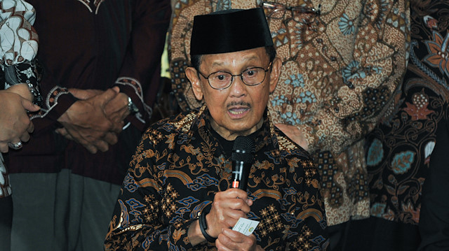 Bacharuddin Jusuf Habibie 