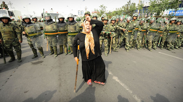 Çin Hükümeti, Uygur Türklerine yönelik sistematik zulüm politikasına devam ediyor.