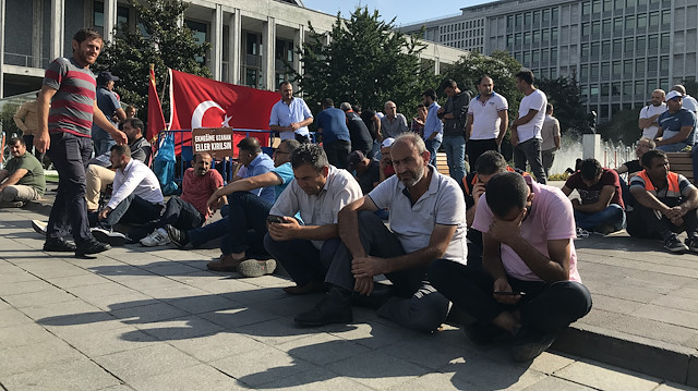 28 Ağustos'ta eyleme başlayan işçiler, 18’inci gününde de iş akitlerinin feshedilmesini protesto etti.