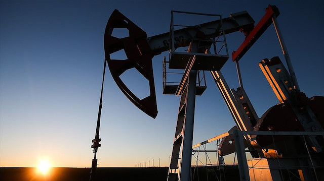Brent petrolün varil fiyatı son yaşanan gelişmeler sonrası yüzde 11 artışla 68,6 dolara kadar çıktı.