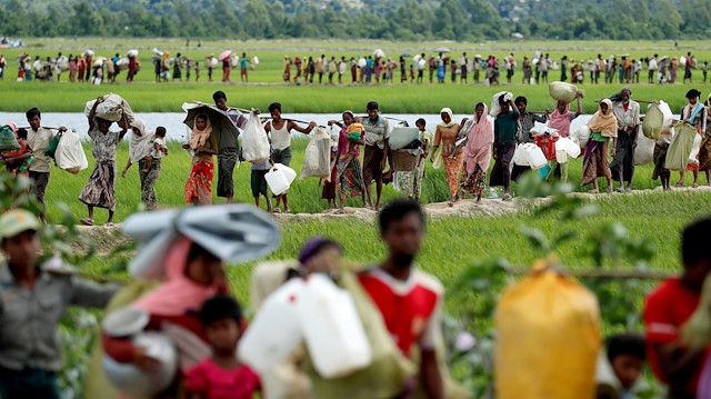 Rohingya refugees, who crossed the border from Myanmar