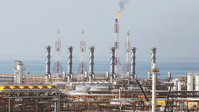 ABD’nin hedefleri arasında dünyanın en büyük petrol rafinerilerinden Abadan da bulunuyor.