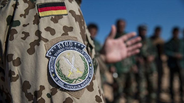 Almanya Irak'taki askerlerinin görev süresini uzattı.