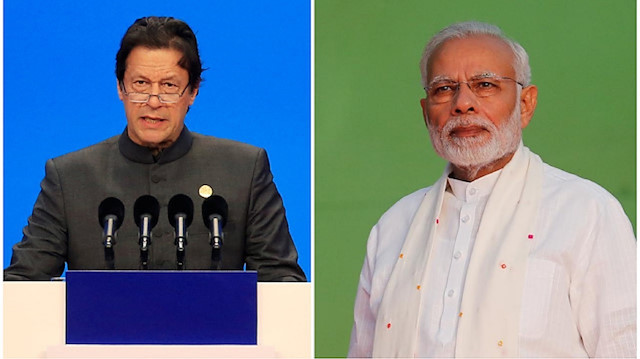 File photo: Pakistan's Prime Minister Imran Khan (L) and his Indian counterpart Narendra Modi (R)