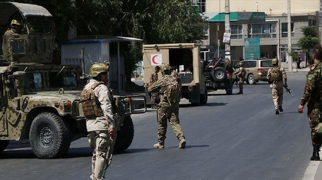 أفغانستان.. مقتل طفل جراء استهداف سيارة مفخخة رتلاً للناتو