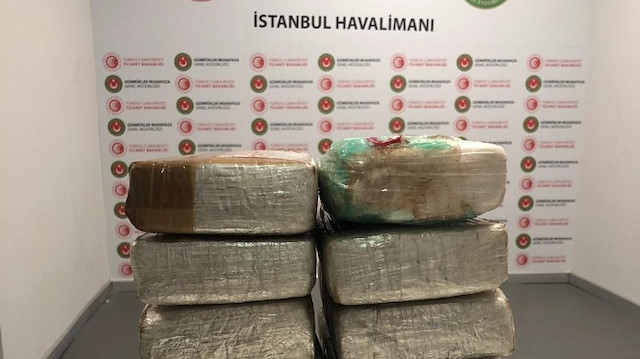 Police seize over 13 kg of cocaine in Istanbul