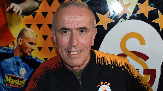 1984 yılında Galatasaray'a transfer olan Simovic, 1990 yılına kadar sarı-kırmızılı takımın kalesini korumuştu.