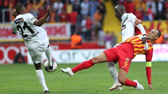 Kayserispor sahasında Denizlispor ile 1-1 berabere kaldı.