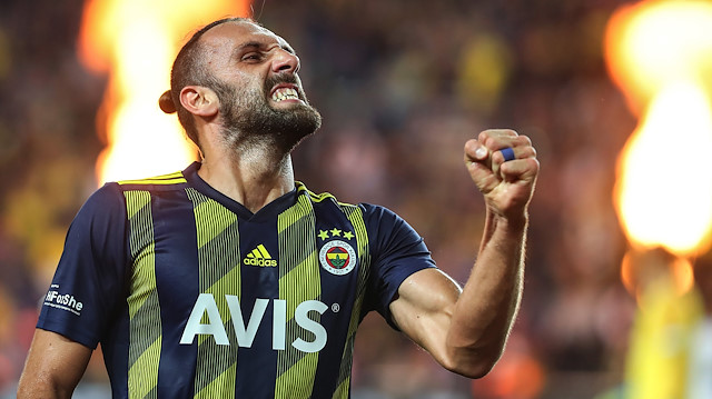 Fenerbahçe sahasında Ankaragücü'nü 2-1 mağlup etti.