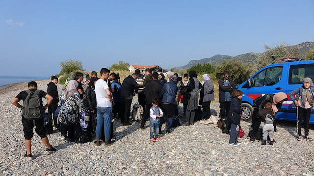 تركيا.. ضبط 394 مهاجرا غير نظامي في 3 ولايات