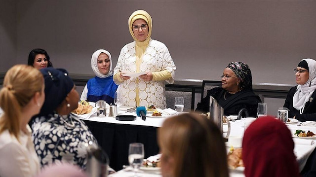 زوجة الرئيس التركي تلتقي ممثلات الجالية الإسلامية بنيويورك