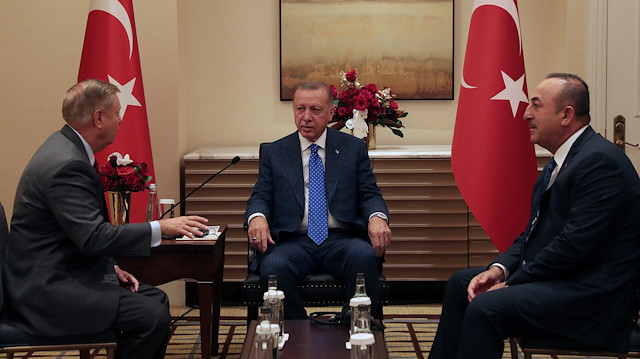 Recep Tayyip Erdoğan hosted South Carolina senator at Peninsula Hotel in New York.