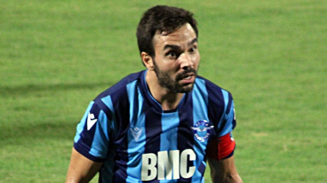 Adana Demirspor forması giyen Volkan Şen'in Bursaspor mücadelesinde rakip takım oyuncularını tehdit ettiği iddia edildi.