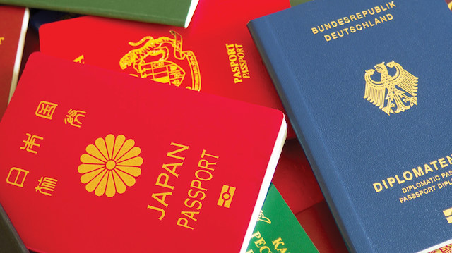 Japonya ve Almanya Pasaportları