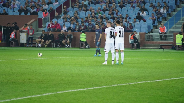 Abdülkadir Parmak, Basel maçında takımı adına muhteşem bir gole imza attı.