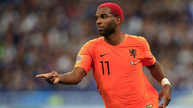 Babel, Hollanda A Milli Takımı ile çıktığı 60 maçta 10 gol kaydetti. 