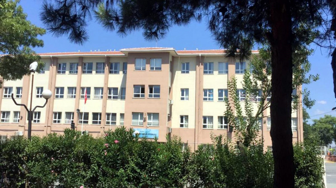 Alsancak Ortaokulu