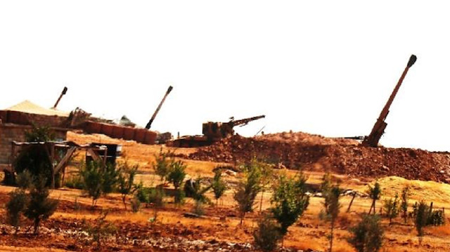 Türk Silahlı Kuvvetleri unsurları, Suriye’nin doğusuna olası operasyon için tüm hazırlıklarını sürdürüyor.