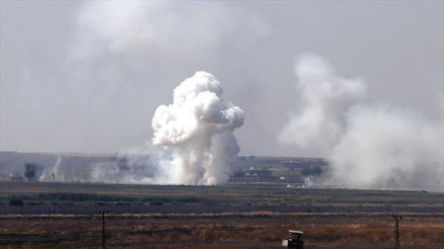 المدفعة التركية تقصف مواقع إرهابيي "بي كا كا/ ي ب ك" في تل أبيض