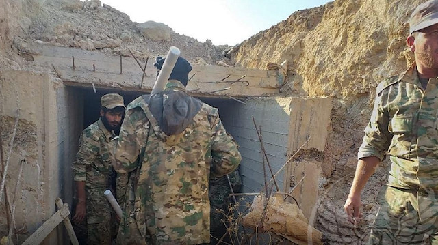 Milli Suriye Ordusu PYD'nin Resulayn'daki tünellerine girdi.