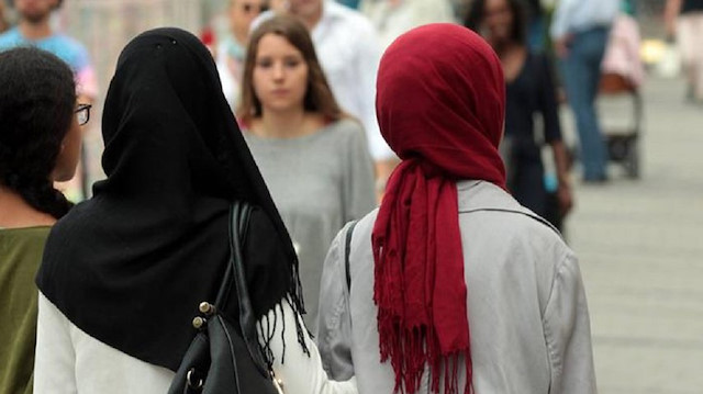 وزير التعليم الفرنسي: الحجاب يتعارض مع قيمنا وعلينا تحفيز حظره