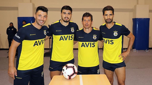 Emre Belözoğlu'nun transferi sarı-lacivertli takımdaki birlik beraberlik duygularını güçlendirdi.