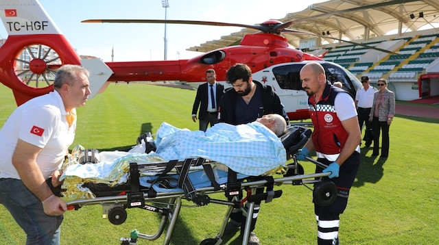 Yörük, Sağlık Bakanlığı’na ait ambulans helikopterle İzmir Bozyaka Eğitim ve Araştırma Hastanesi’ne sevk edilmişti.