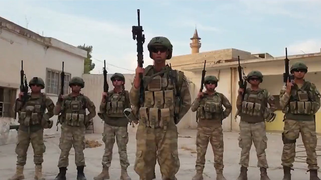 Turkish soldiers in northern Syria 