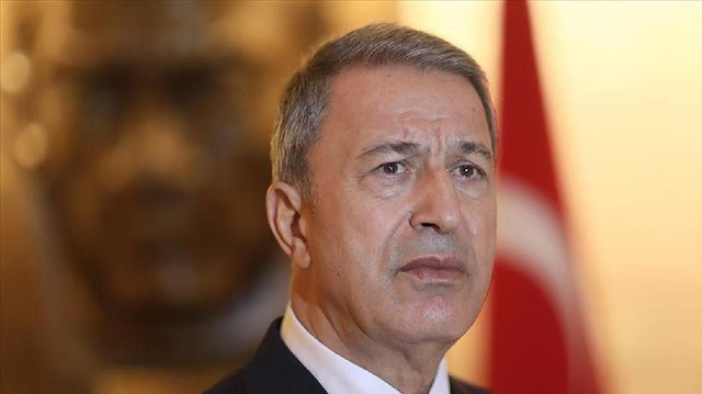 وزير الدفاع التركي يتباحث هاتفيًّا مع نظيره العراقي 