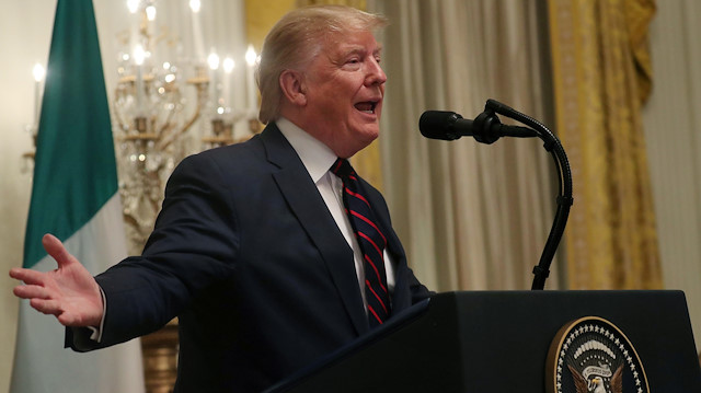 U.S. President Donald Trump hosts a reception for Italian Prime Minister Giuseppe Conte at the White House in Washington, D.C., U.S. October 16, 2019. REUTERS/Leah Millis

