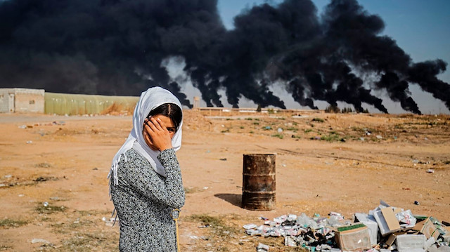 Rasulayn'da dün büyük kayıplar veren teröristler, İHA'ların gözetlemesini engellemek için şehir içerisinde çok sayıda lastik yaktı.