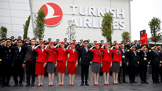 الخطوط الجوية التركية تدعم حملة "أرسل تحية للجيش التركي"
