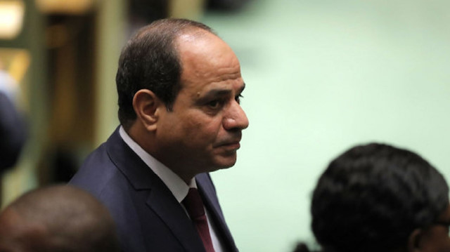 ​السيسي: "الوزن الزائد" ينعكس على الأمن القومي المصري