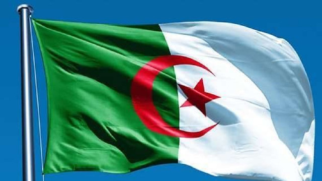 ​مرشح جزائري للرئاسة: سأضيف ركنا سادسا للإسلام (شاهد)