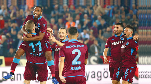 Trabzonsporlu oyunların Gaziantep maçında yaşadığı gol sevinci