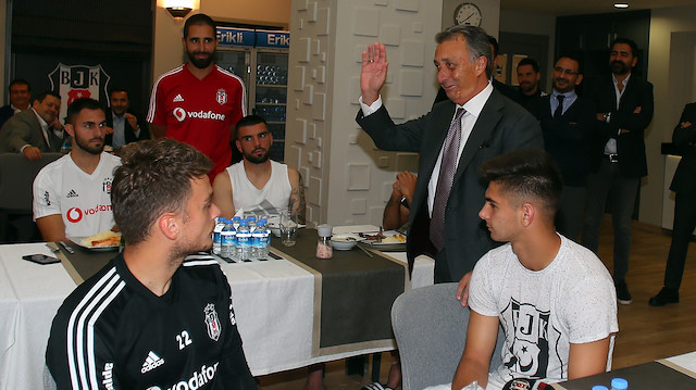 Ahmet Nur Çebi, futbolcularla bir araya geldi.